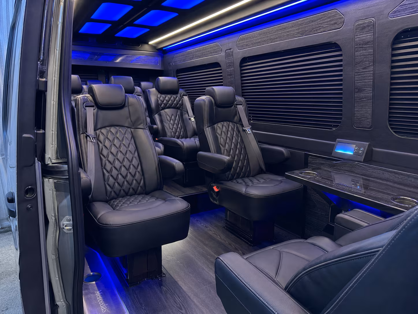 Elmont Airport Shuttles & Transportation