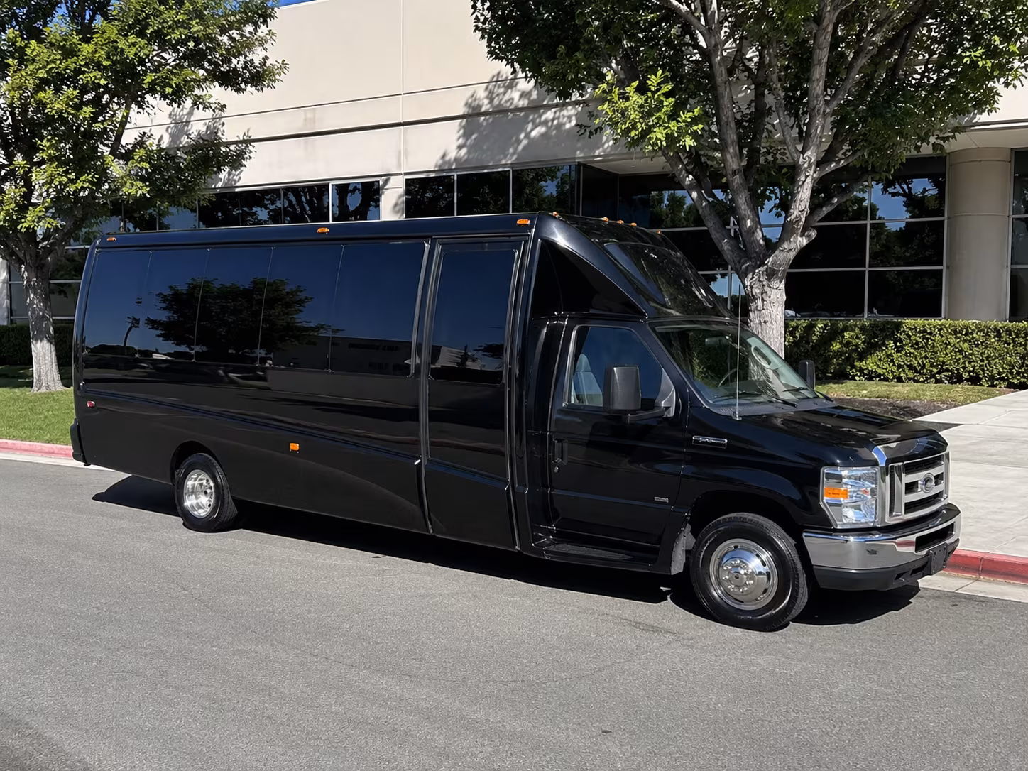 Queens Birthday, Sweet 16, & Quinceañera Transportation party bus exterior